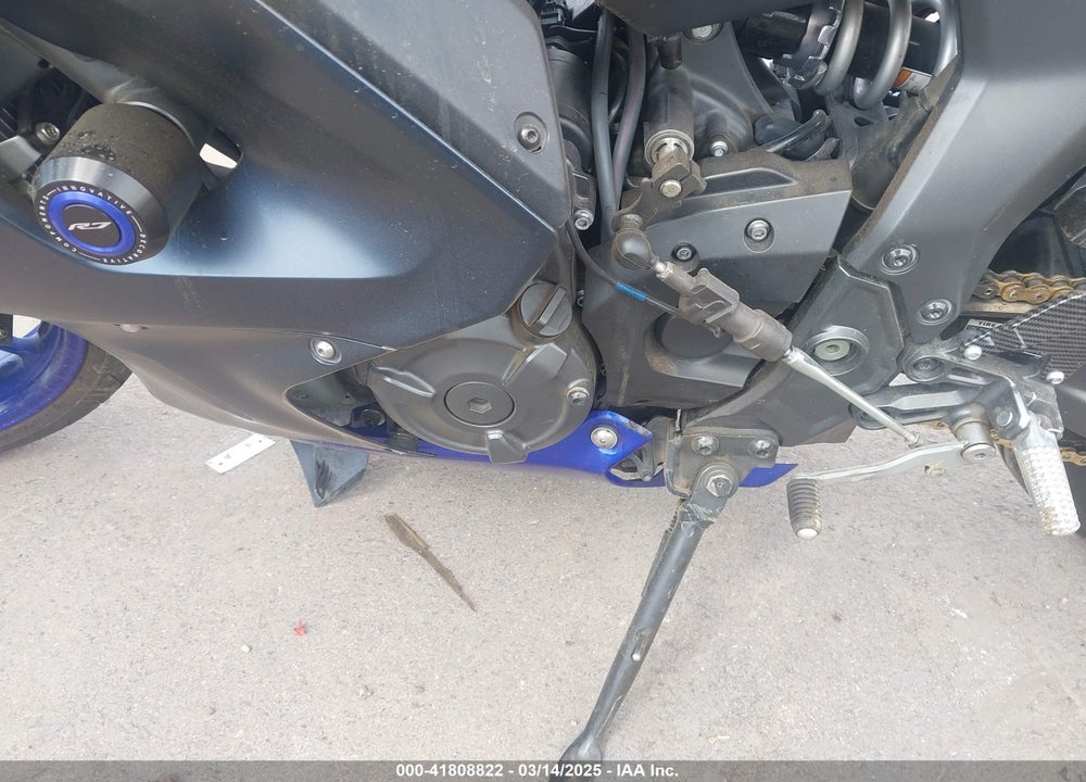 2022 YAMAHA YZFR7 VIN: JYARM38E0NA001420