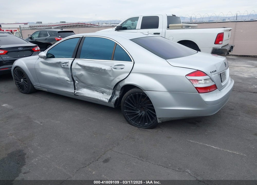 2008 MERCEDES-BENZ S VIN: WDDNG71X18A230521