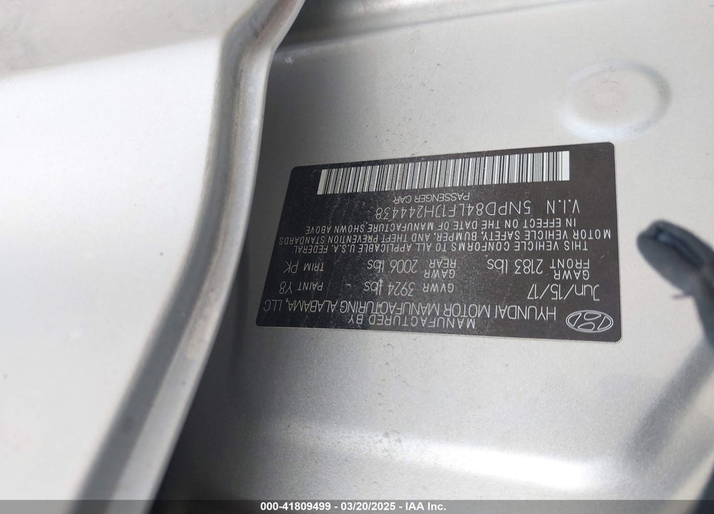 2018 HYUNDAI ELANTRA VIN: 5NPD84LF1JH244438