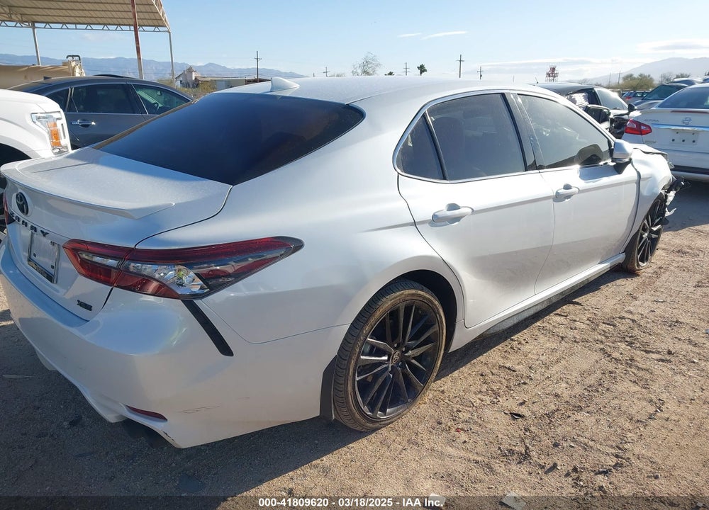 2021 TOYOTA CAMRY VIN: 4T1K61AK6MU589787