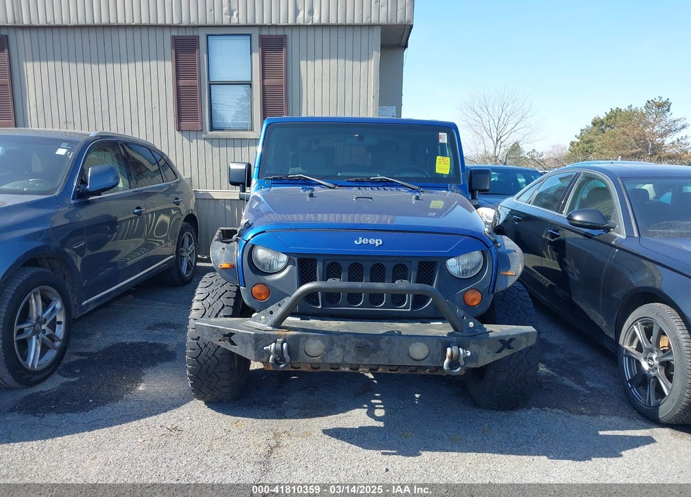 2009 JEEP WRANGLER / VIN: 1J4FA24169L739367