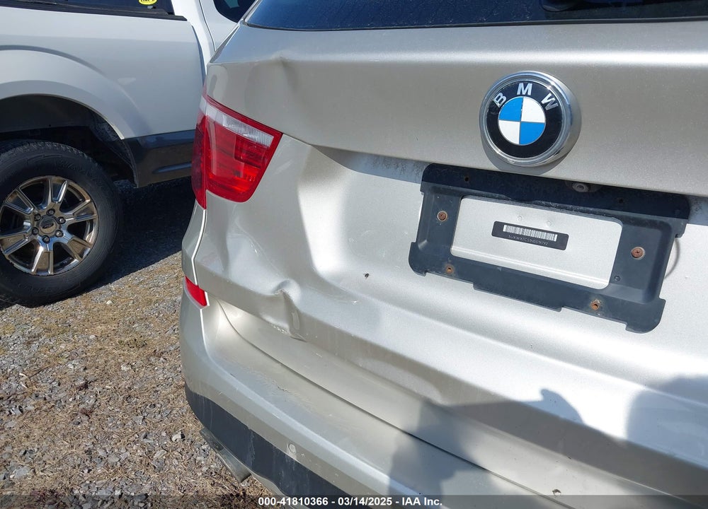 2017 BMW X3 VIN: 5UXWX7C51H0S19792