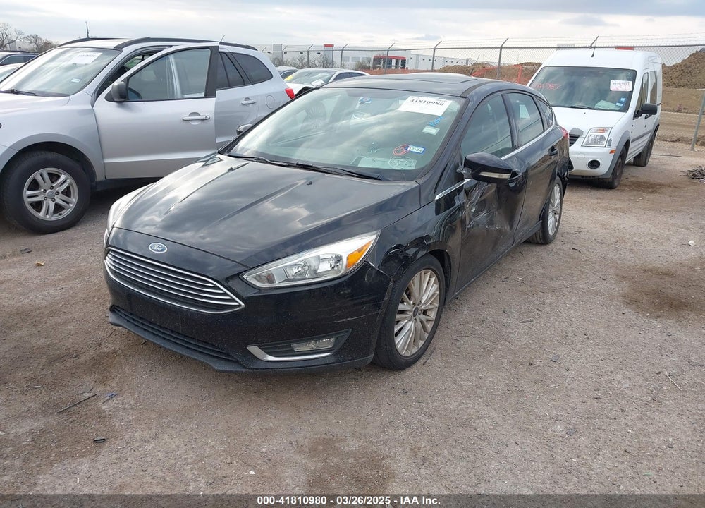 2018 FORD FOCUS TITANIUM VIN: 1FADP3N24JL252493