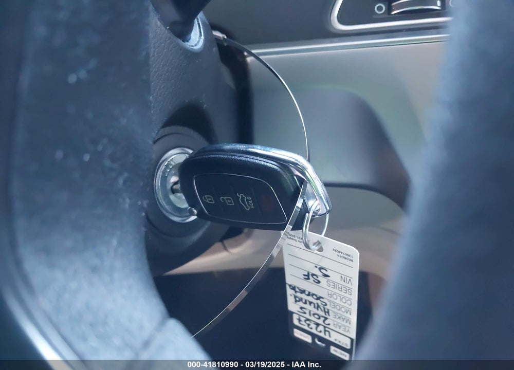 2015 HYUNDAI SONATA VIN: 5NPE34AF1FH247403