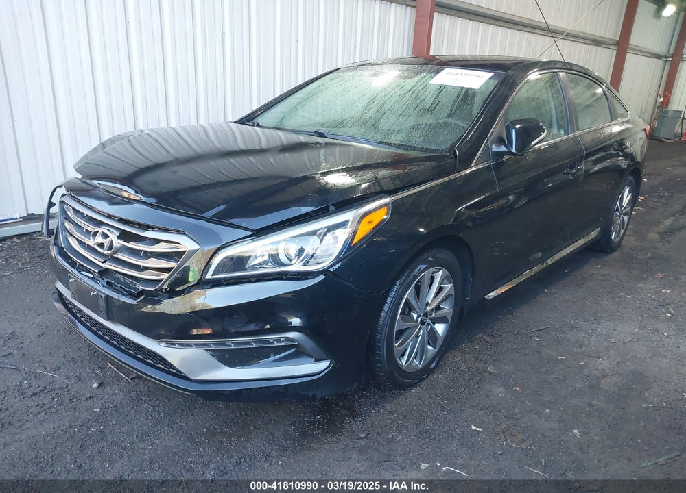 2015 HYUNDAI SONATA VIN: 5NPE34AF1FH247403