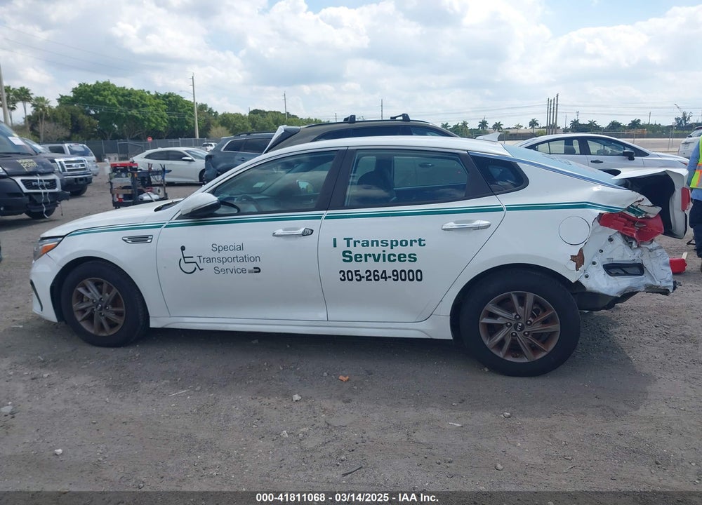 2020 KIA OPTIMA VIN: 5XXGT4L39LG384687