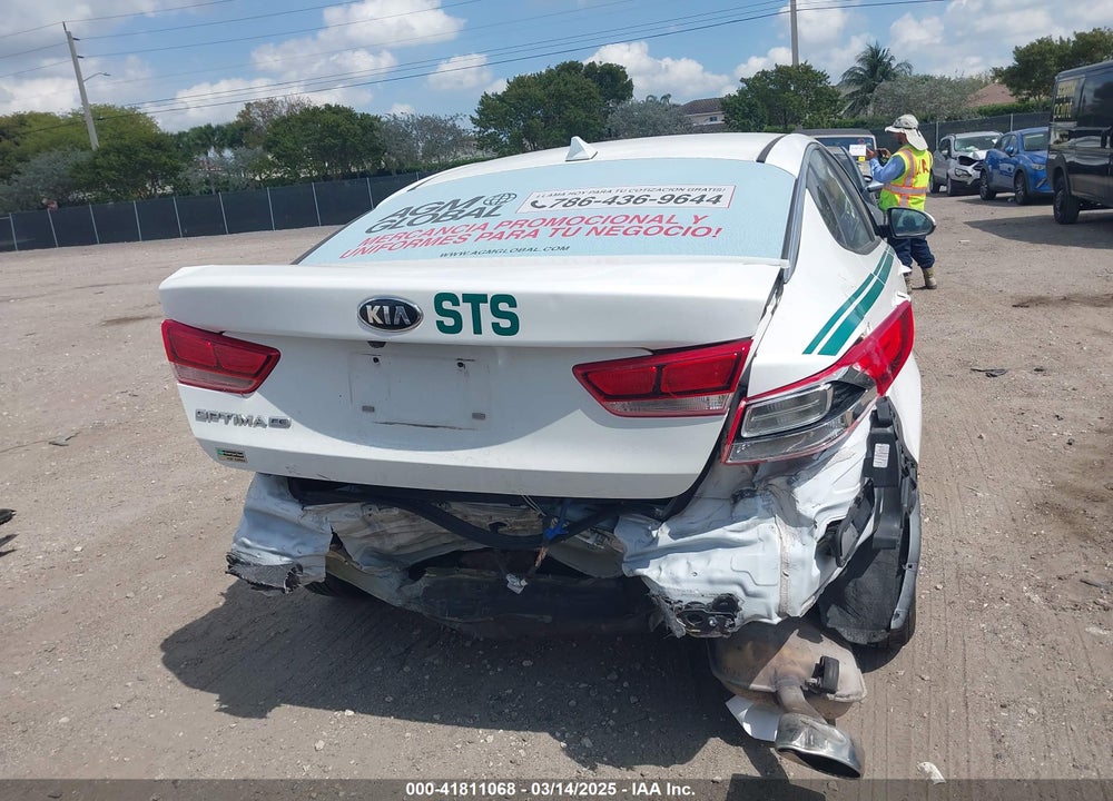 2020 KIA OPTIMA VIN: 5XXGT4L39LG384687