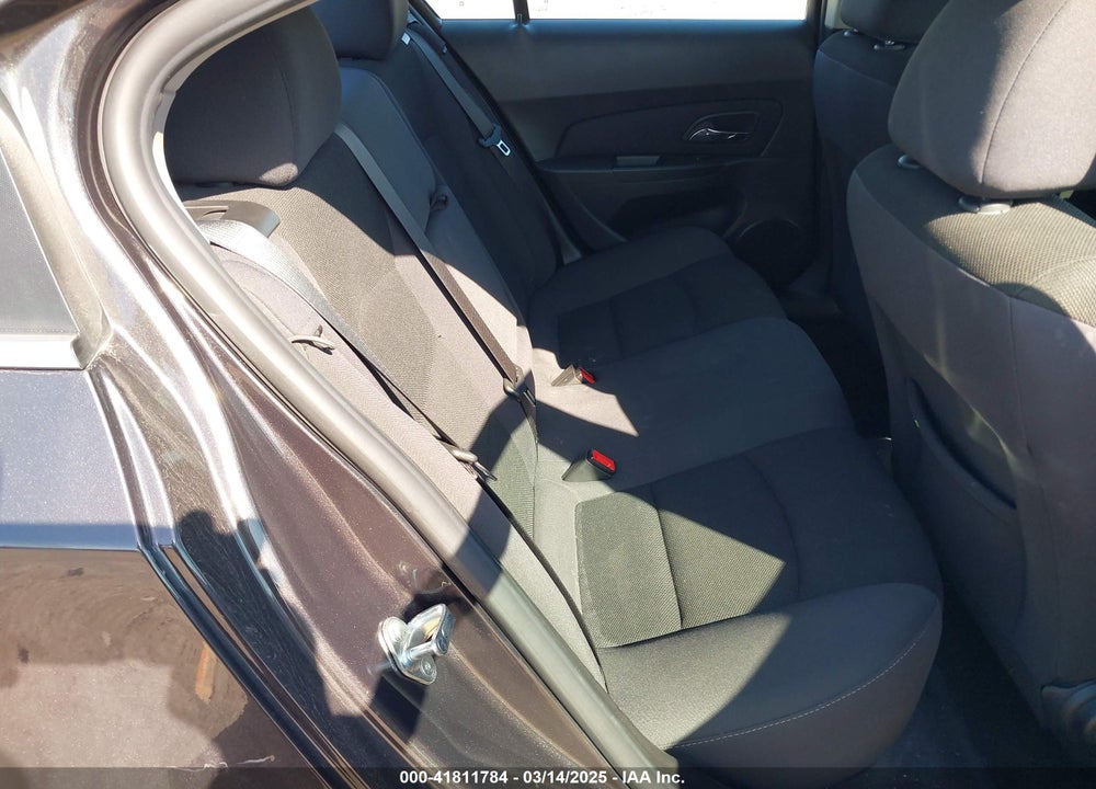 2014 CHEVROLET CRUZE VIN: 1G1PC5SB2E7184527