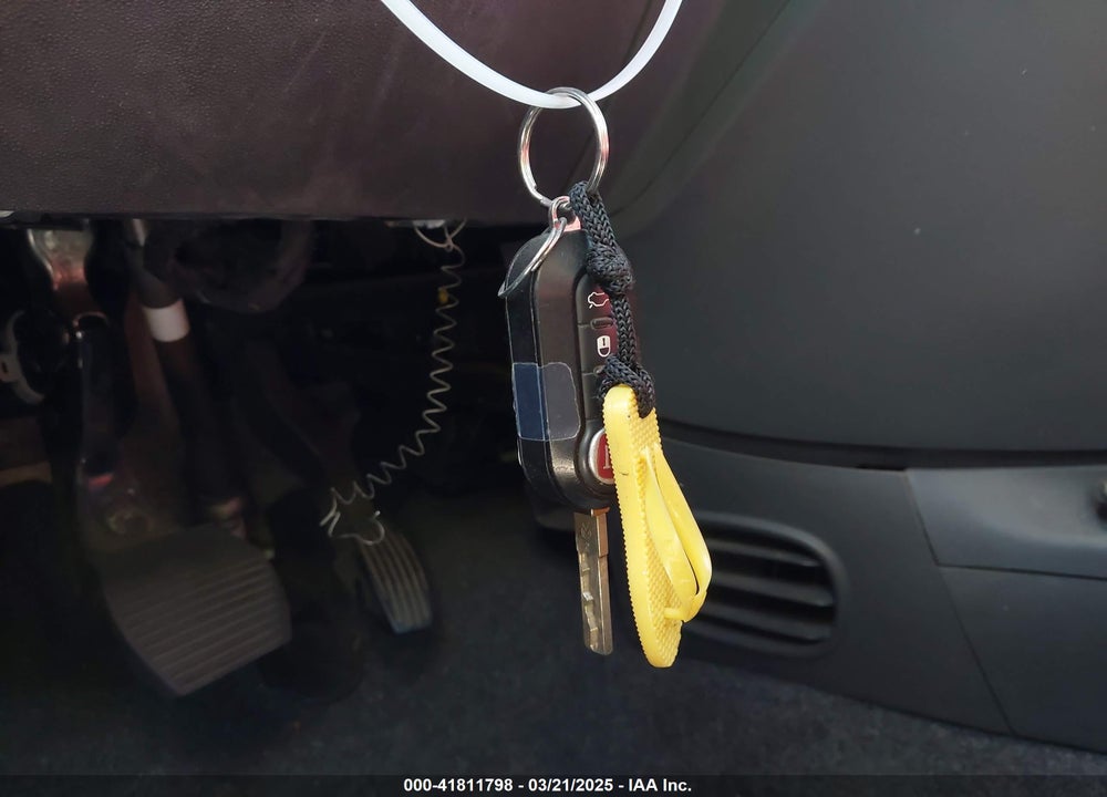 2015 FIAT 500 VIN: 3C3CFFAR8FT502119