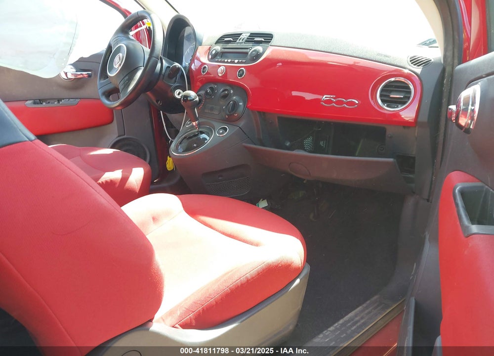 2015 FIAT 500 VIN: 3C3CFFAR8FT502119
