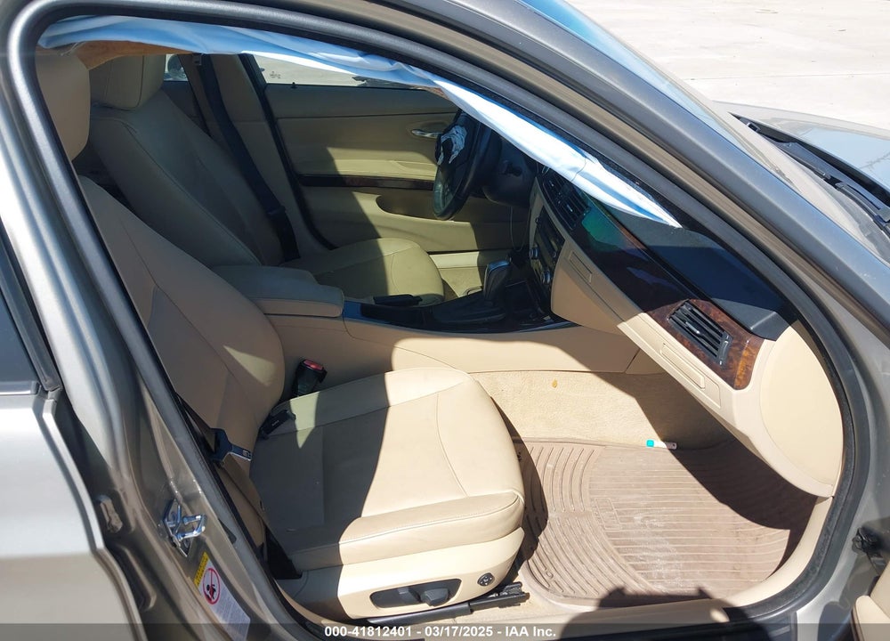 2008 BMW 328I VIN: WBAVA37598NL54584
