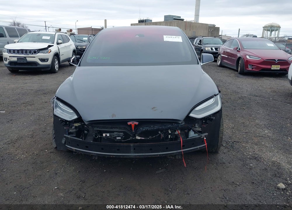 2016 TESLA MODEL X VIN: 5YJXCBE22GF021391