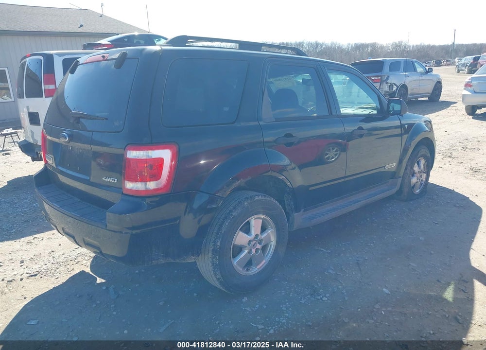 2008 FORD ESCAPE VIN: 1FMCU93128KE31591