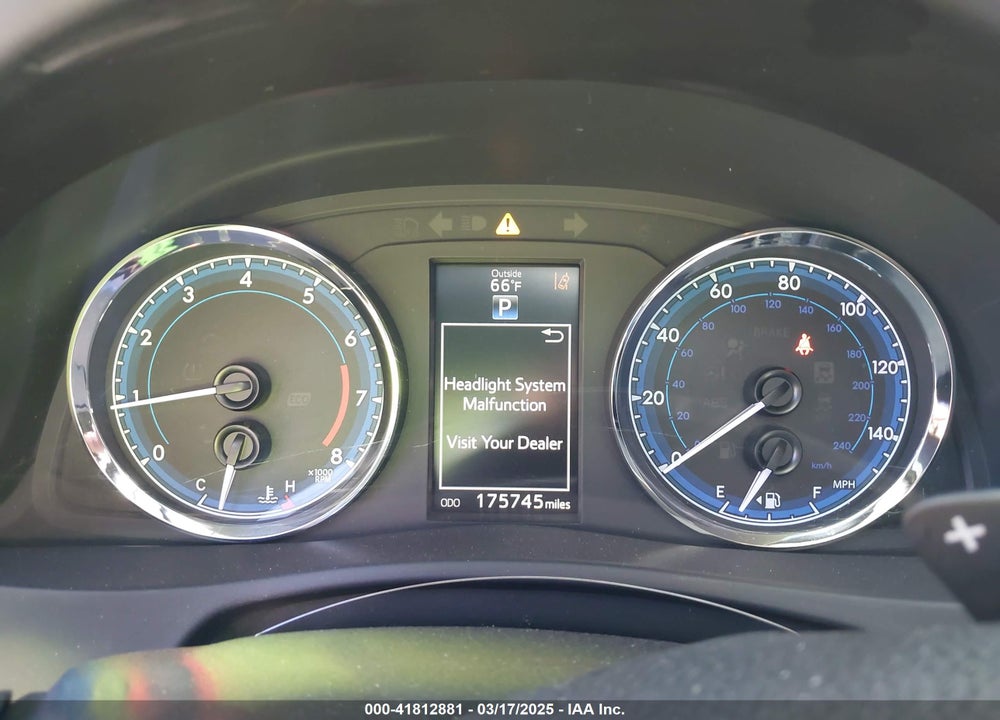 2019 TOYOTA COROLLA VIN: 5YFBURHEXKP884653