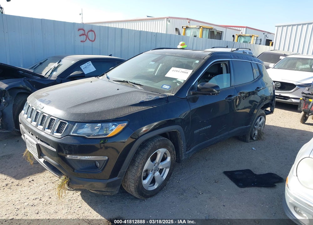 2018 JEEP COMPASS LATITUDE FWD VIN: 3C4NJCBB2JT267700