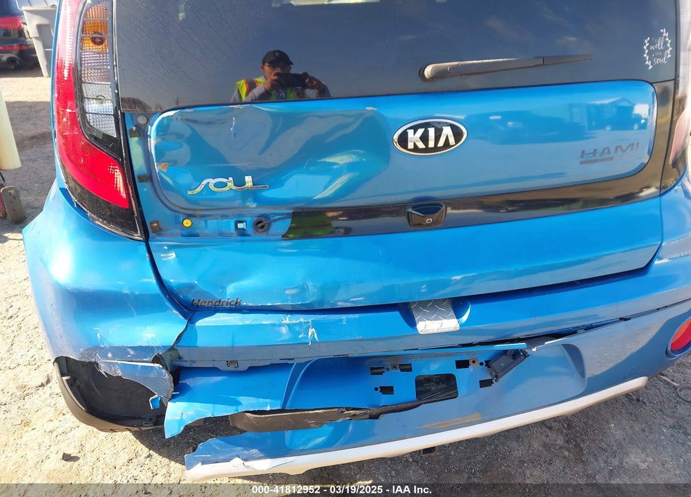 2017 KIA SOUL VIN: KNDJP3A5XH7482541