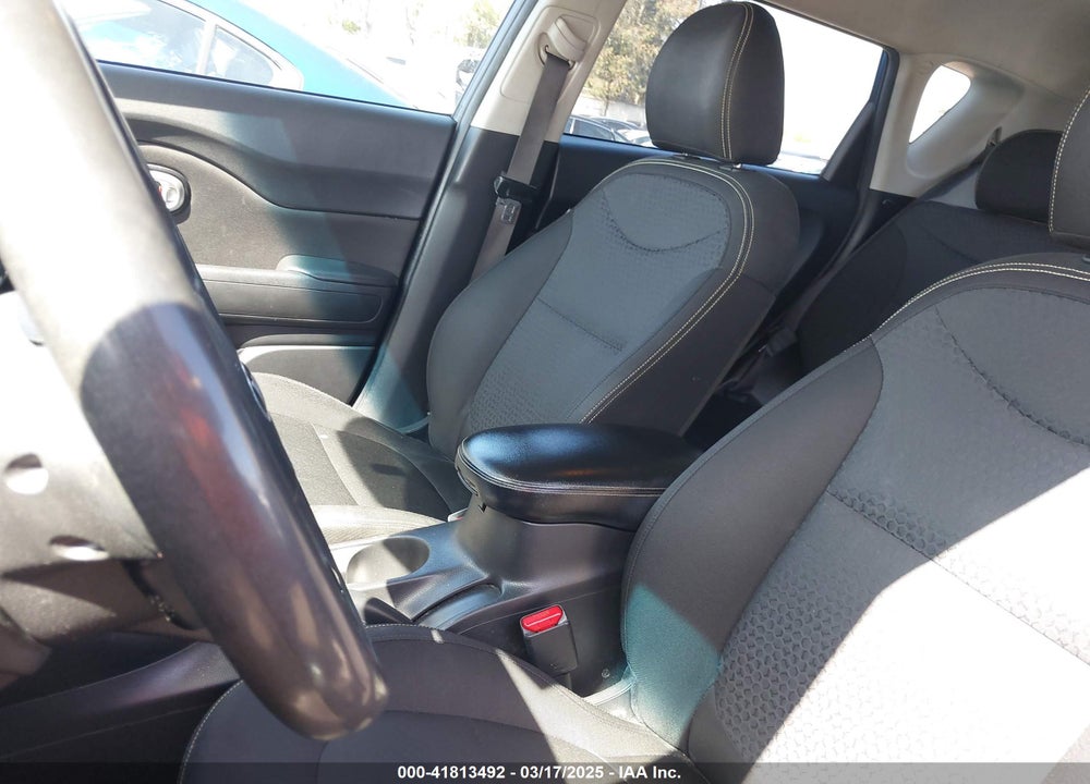 2015 KIA SOUL VIN: KNDJP3A56F7170326