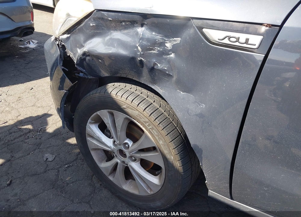 2015 KIA SOUL VIN: KNDJP3A56F7170326