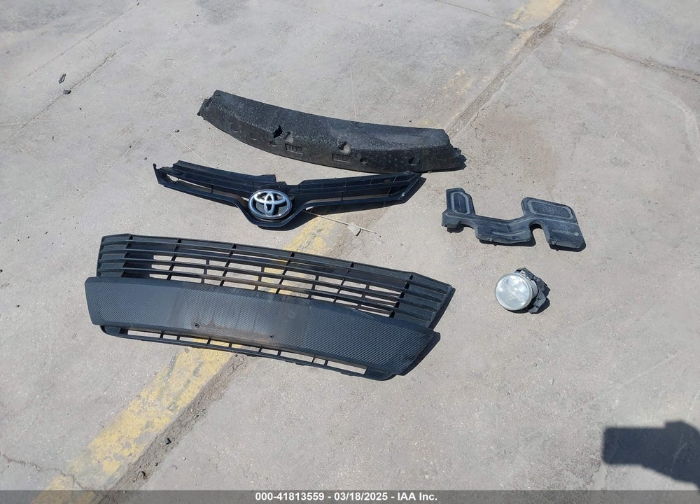 2014 TOYOTA COROLLA VIN: 5YFBPRHE6EP022221