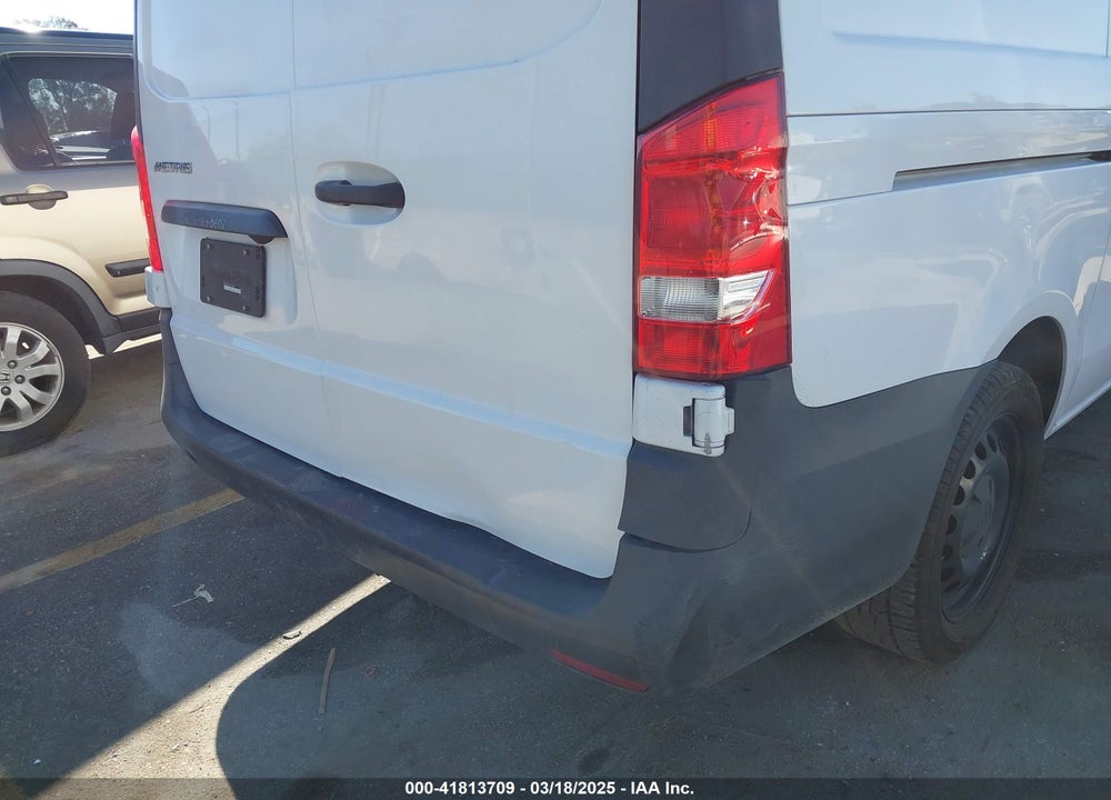 2019 MERCEDES-BENZ METRIS VIN: WD3PG2EAXK3530575