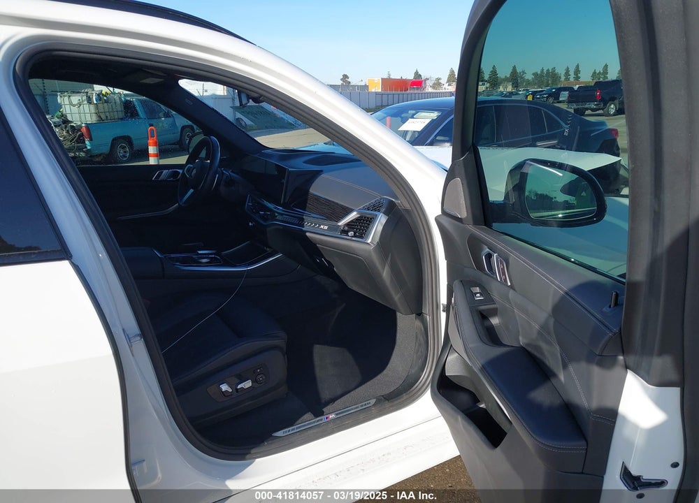 2024 BMW X5 VIN: 5UX13EU08R9U51221