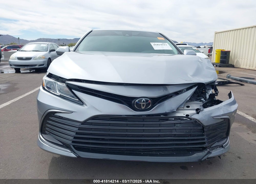 2024 TOYOTA CAMRY LE VIN: 4T1C11AK2RU915580