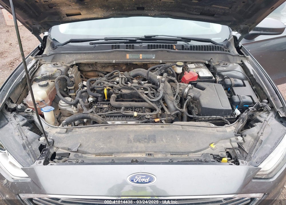 2018 FORD FUSION SE VIN: 3FA6P0HD0JR283228