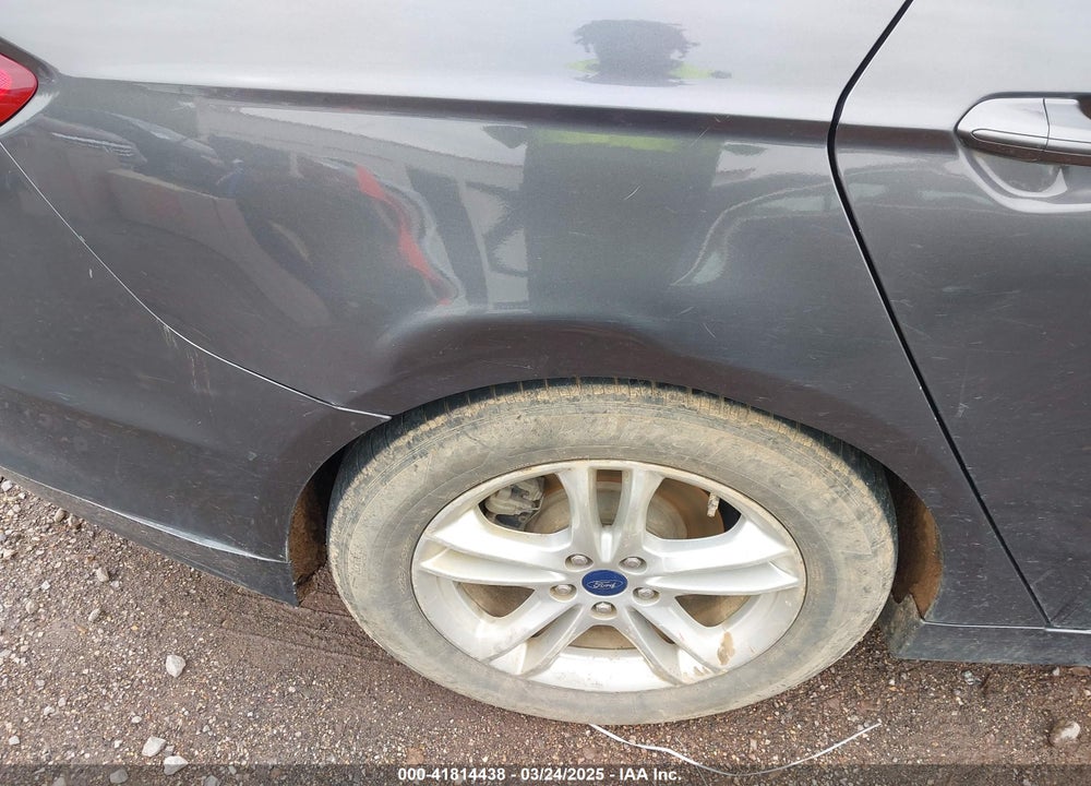 2018 FORD FUSION SE VIN: 3FA6P0HD0JR283228