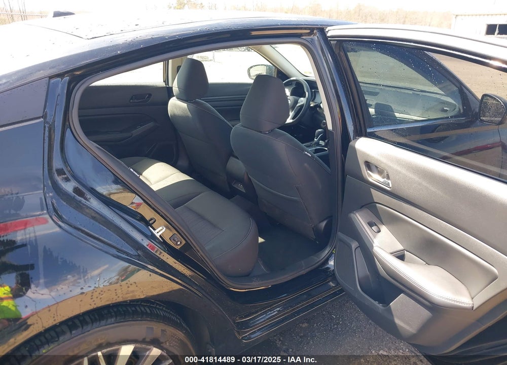 2024 NISSAN ALTIMA VIN: 1N4BL4DV1RN430851