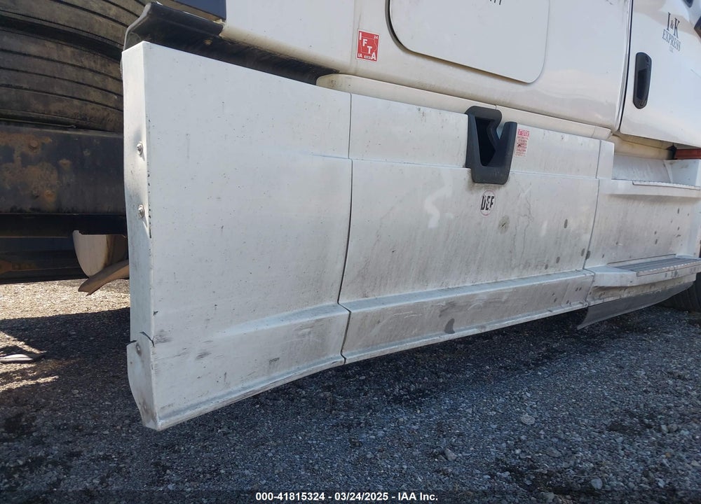 2018 FREIGHTLINER NEW CASCADIA 126 VIN: 3AKJHHDR6JSJJ0679