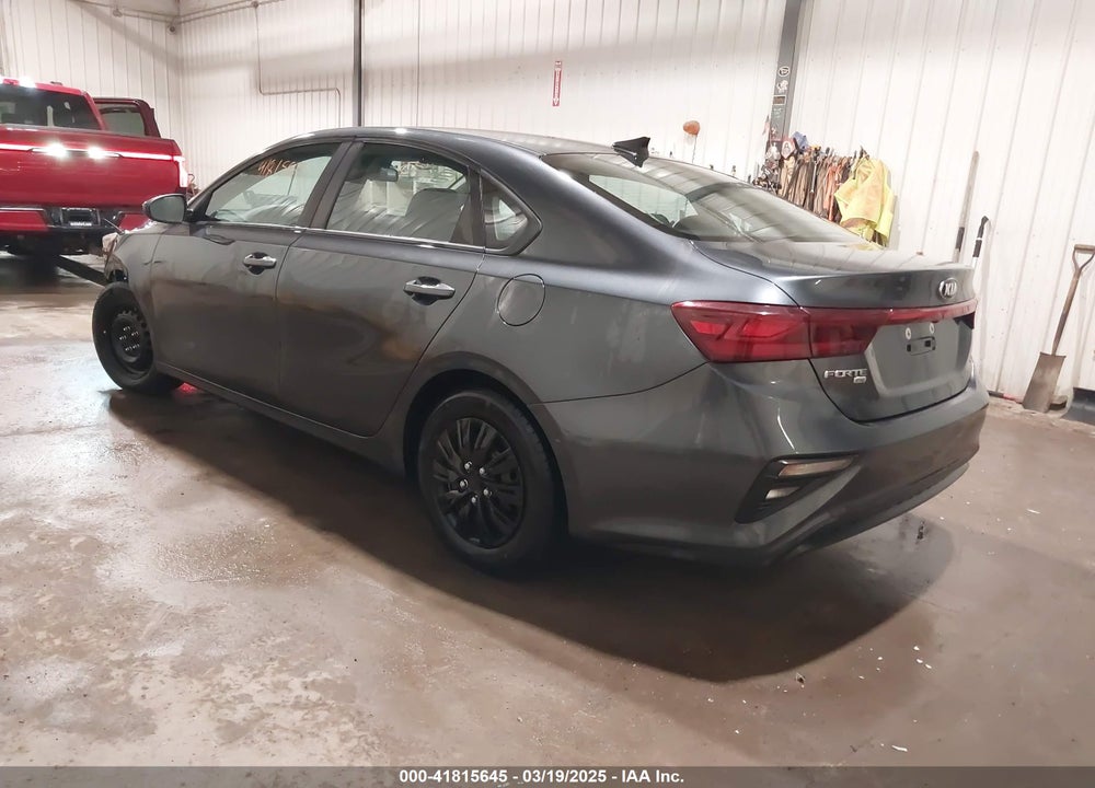2019 KIA FORTE VIN: 3KPF24AD4KE009940