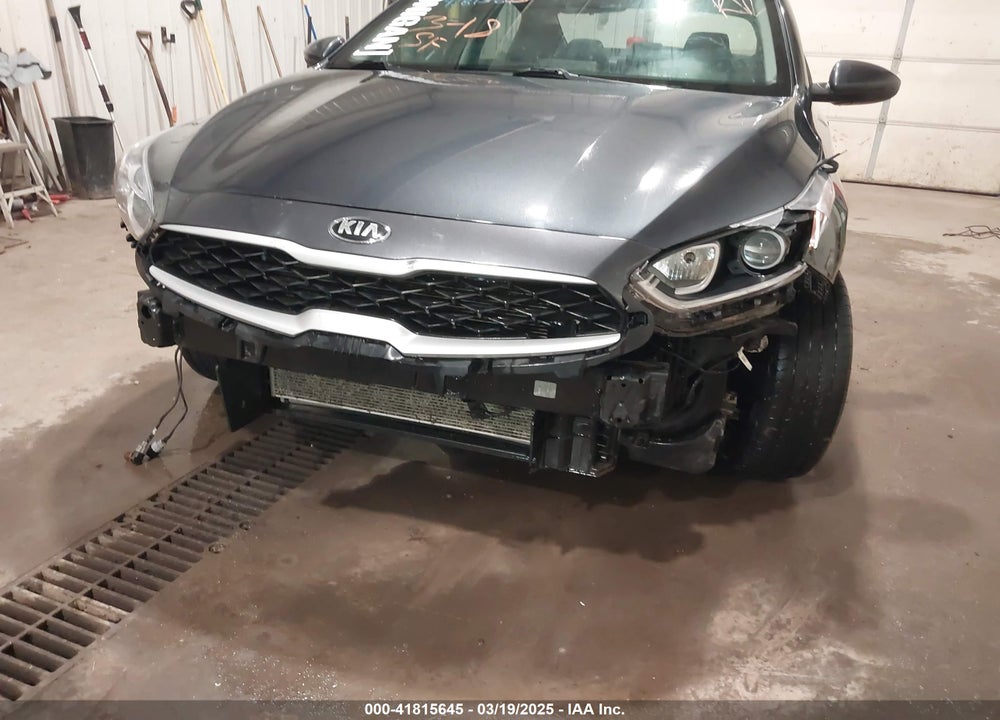2019 KIA FORTE VIN: 3KPF24AD4KE009940