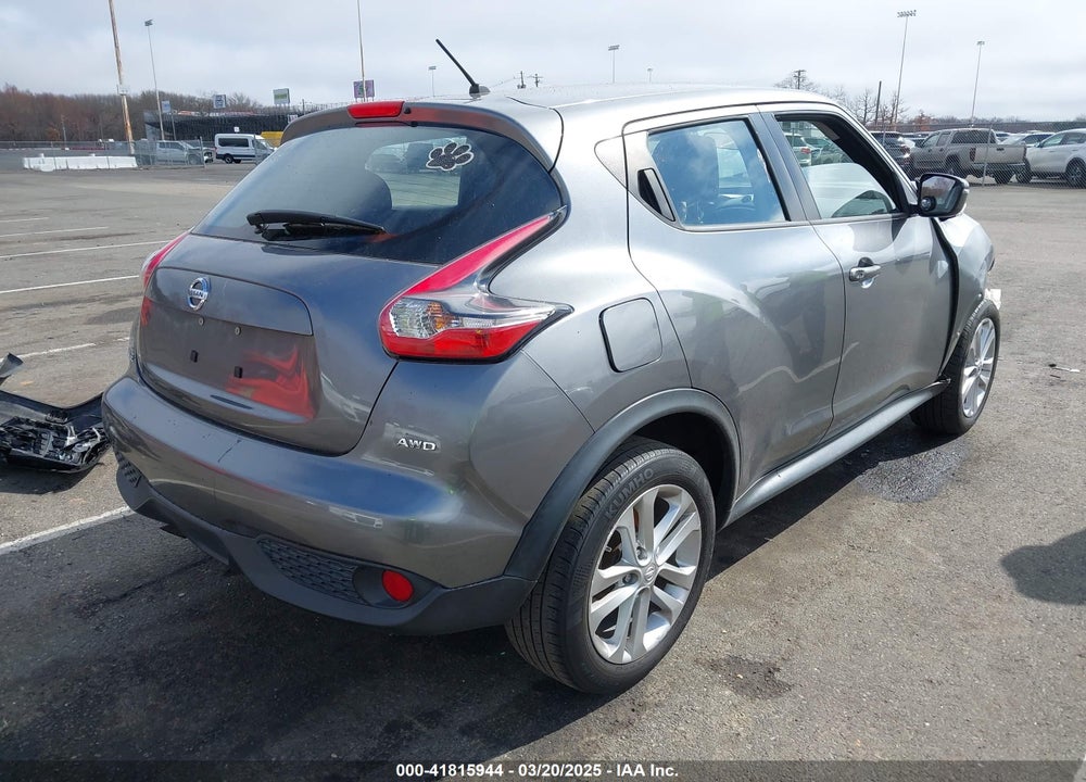 2015 NISSAN JUKE S VIN: JN8AF5MVXFT553675
