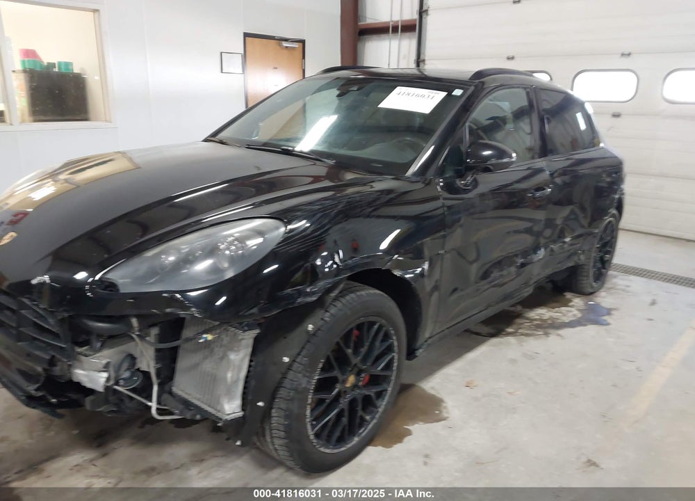 2017 PORSCHE MACAN GTS VIN: WP1AG2A52HLB52375