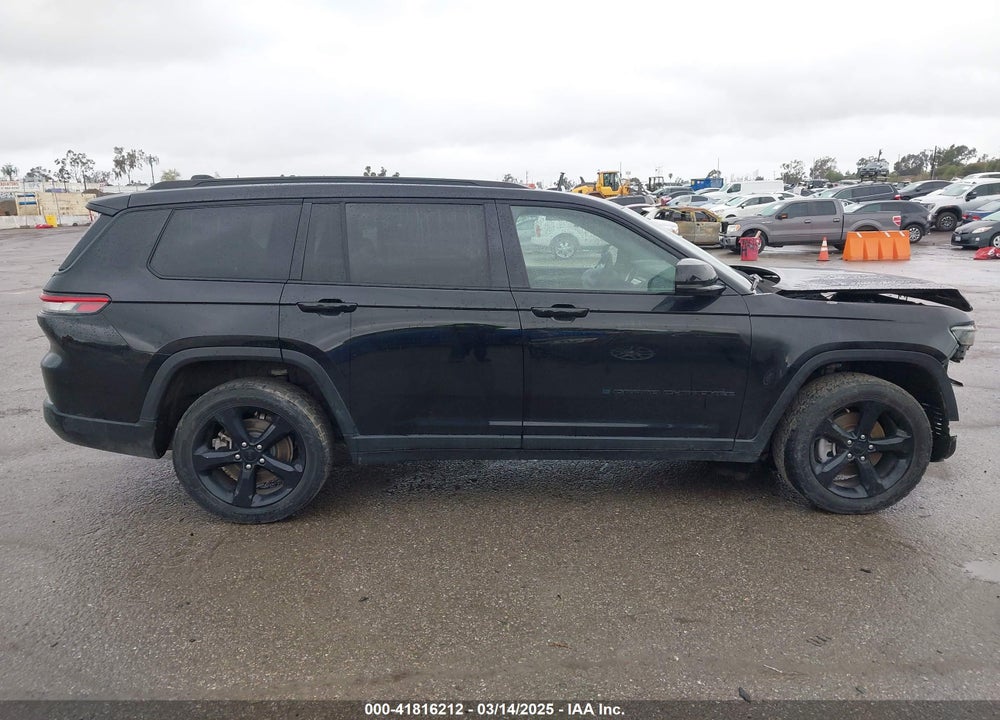 2021 JEEP GRAND CHEROKEE L LAREDO VIN: 1C4RJKAG1M8138116