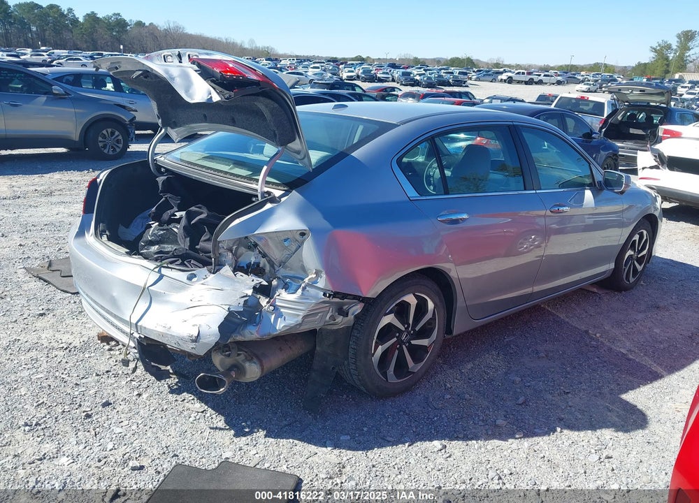 2017 HONDA ACCORD EX VIN: 1HGCR2F70HA104031