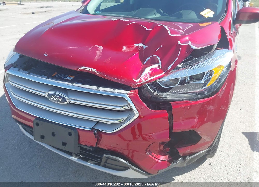 2018 FORD ESCAPE VIN: 1FMCU0HD2JUC31402
