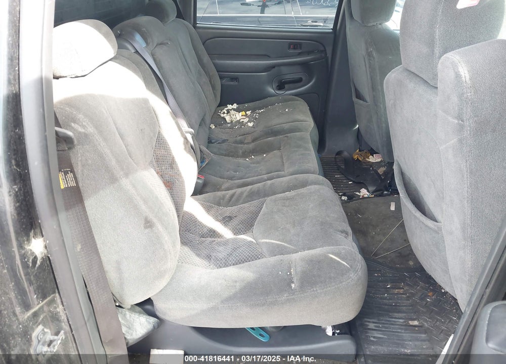 2004 CHEVROLET SILVERADO 2500 LS VIN: 1GCGK23U84F146779
