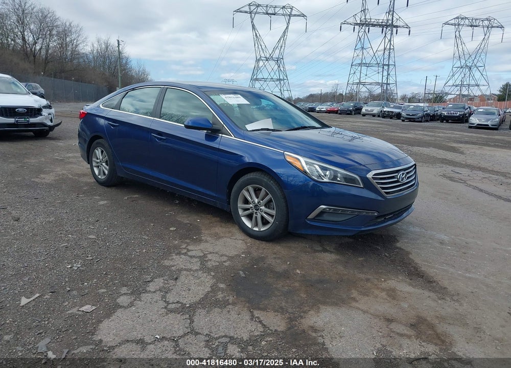 2015 HYUNDAI SONATA VIN: 5NPE24AF6FH231832