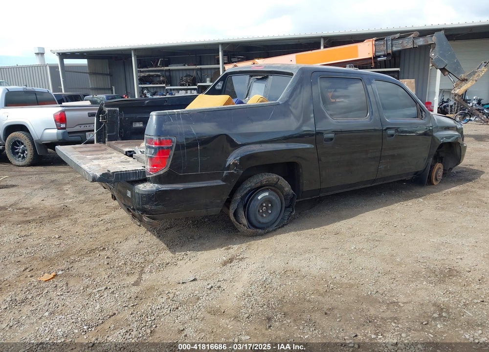 2014 HONDA RIDGELINE SPORT VIN: 5FPYK1F79EB009674
