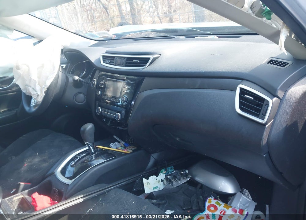 2016 NISSAN ROGUE VIN: 5N1AT2MV7GC876825