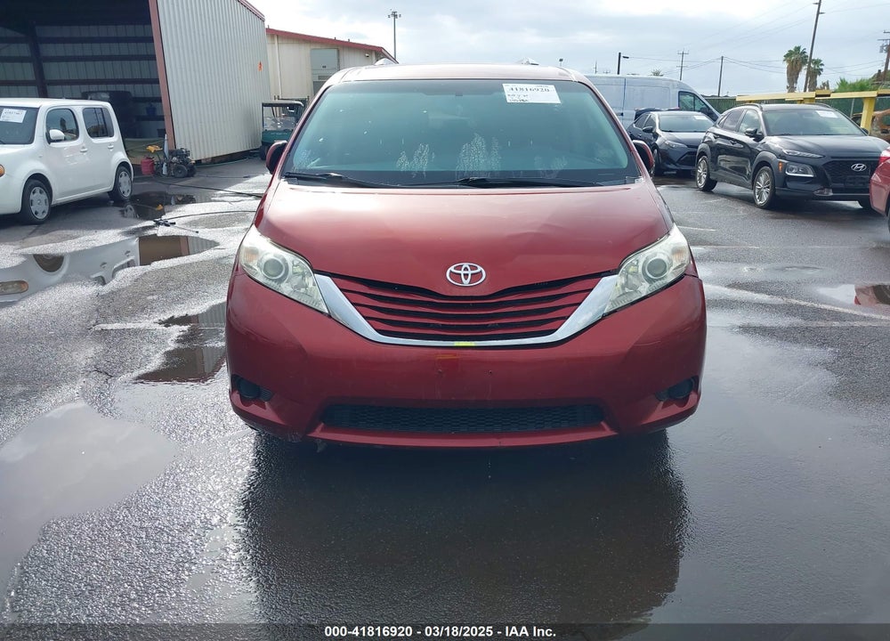2015 TOYOTA SIENNA VIN: 5TDKK3DC5FS539082