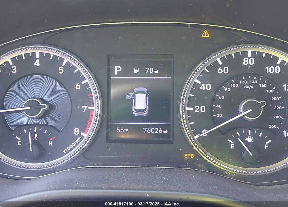 2019 HYUNDAI SANTA FE VIN: 5NMS2CAD0KH117649