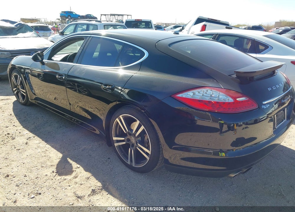2013 PORSCHE PANAMERA VIN: WP0AB2A70DL060337