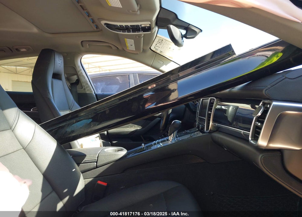 2013 PORSCHE PANAMERA VIN: WP0AB2A70DL060337