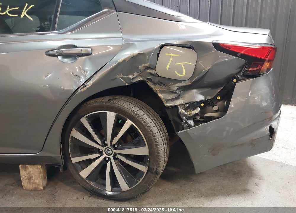 2019 NISSAN ALTIMA 2.5 SR VIN: 1N4BL4CW6KN303044