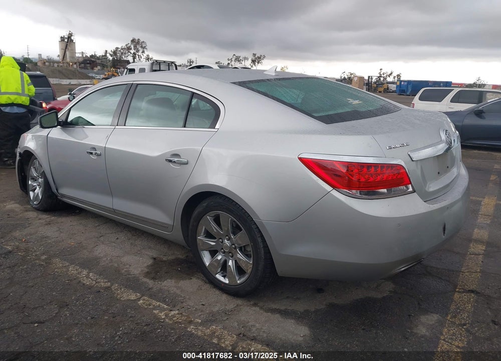 2011 BUICK LACROSSE CXS VIN: 1G4GE5EDXBF220637