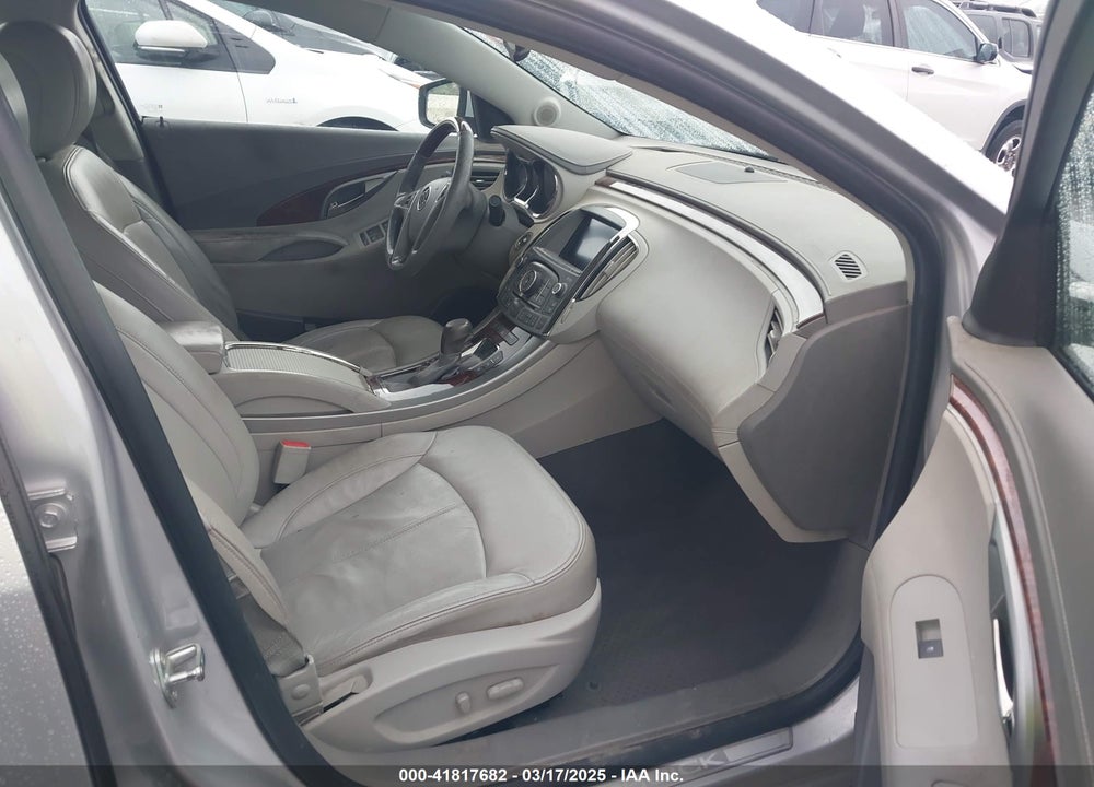 2011 BUICK LACROSSE CXS VIN: 1G4GE5EDXBF220637