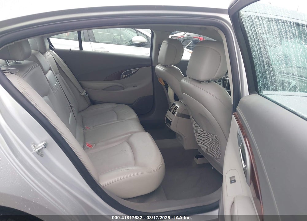 2011 BUICK LACROSSE CXS VIN: 1G4GE5EDXBF220637