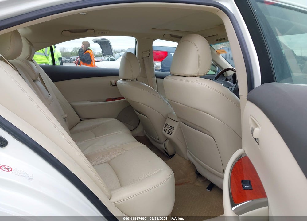 2010 LEXUS ES 350 VIN: JTHBK1EG1A2413774